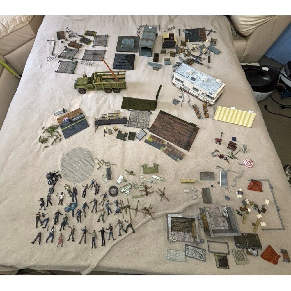 Lot Of Walking Dead McFarlane Vehicles & Figures Loose